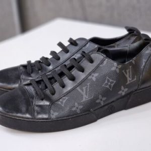 LOUIS VUITTON Monogram Graphite Leather Canvas Sneakers Casual Shoes Mens US 9.5