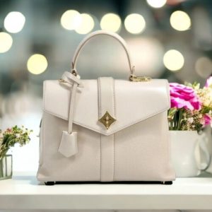 LOUIS VUITTON ROSE DES VENTS Creme Beige Shoulder Handbag