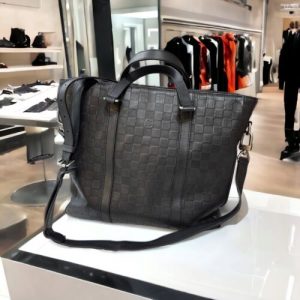 LOUIS VUITTON Authentic Black Leather Tote Briefcase Mens Bag With Strap