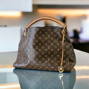 LOUIS VUITTON ARTSY MM Authentic Monogram Tote Hobo LV Bag Shoulder Authentic LV