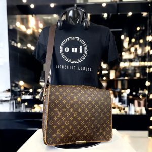 LOUIS VUITTON 14" Monogram Mens Laptop Messenger Shoulder Crossbody Bag