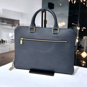 LOUIS VUITTON Leather Briefcase Slim Portfolio Bag