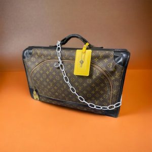 LOUIS VUITTON RUNWAY CHAIN Monogram Suitcase Travel Bag Carry On Luggage Duffle