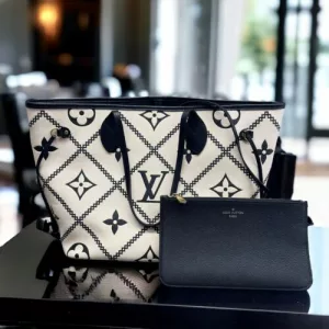 LOUIS VUITTON NEVERFULL MM Empreinte Leather Embroidered White Tote Shoulder Bag