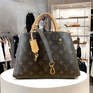 LOUIS VUITTON Montaigne BB Small Monogram Satchel Shoulder Bag Crossbody 3 in 1