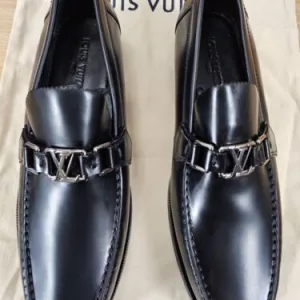 NEW LOUIS VUITTON Authentic Black Dress Leather Loafers Mens Shoes 9.5 / US 10.5