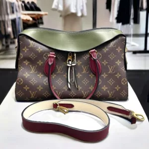 LOUIS VUITTON Auth Tuileries MM Green Leather Satchel Shoulder Bag Strap