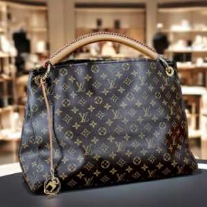 LOUIS VUITTON ARTSY MM Authentic Monogram Tote Hobo LV Bag Shoulder Authentic LV
