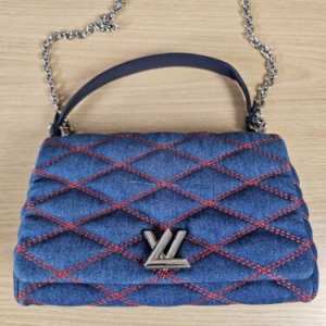 LOUIS VUITTON Malletage Blue Denim Twist Chain Pochette Shoulder Bag M42079