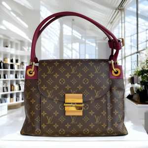 NEW LOUIS VUITTON LV Olympe Aurore Leather Monogram Shoulder Authentic +Dust Bag